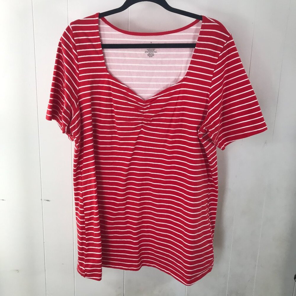 Torrid red & white striped sweetheart neckline t-shirt size 3X